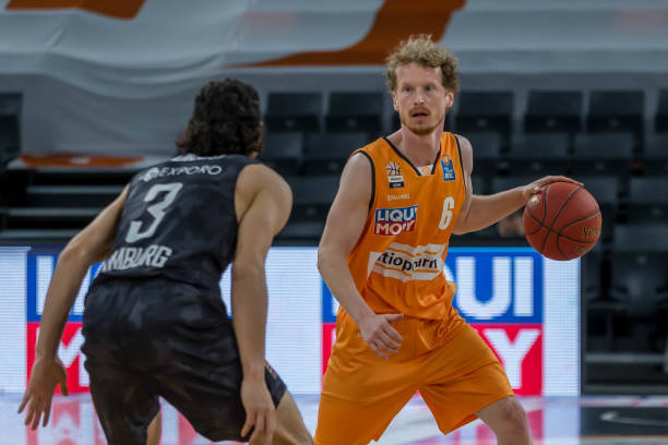 从战术层面 从战术层面