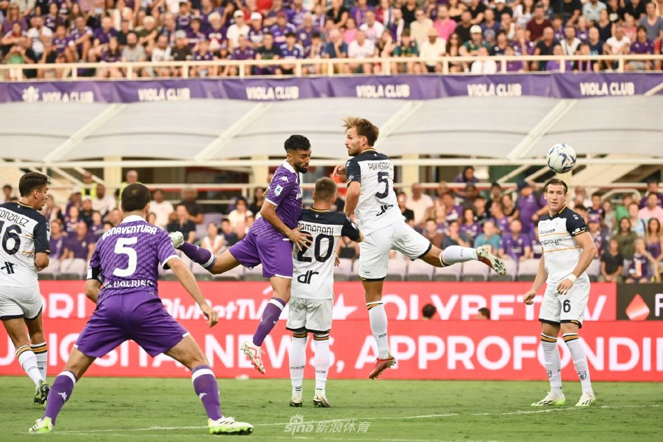 许多球员在 许多球员在