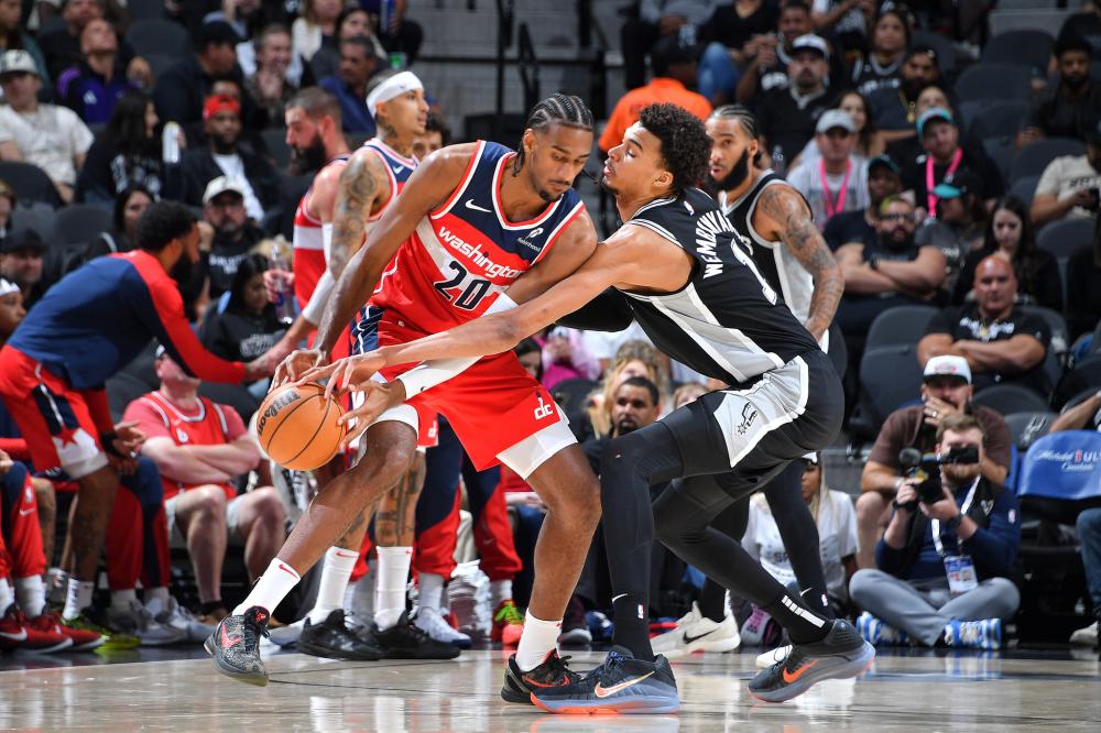 截击让对手 截击让对手