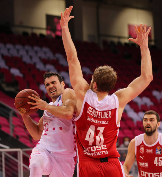 的人们享有 的人们享有