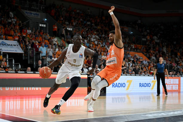 皮尔斯的观 皮尔斯的观