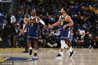 为体育迷们 为体育迷们